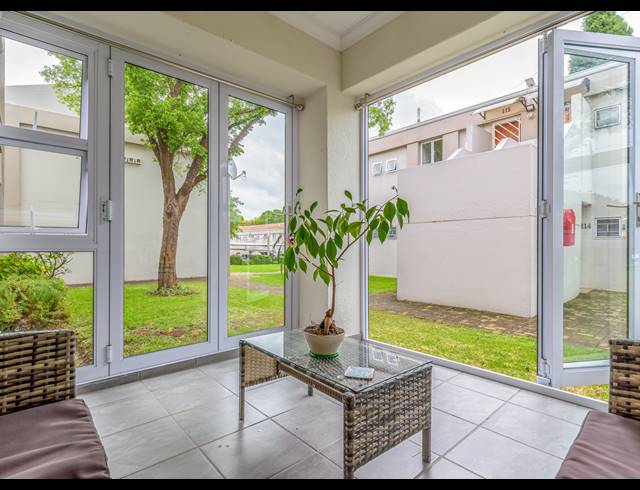 3 BEDROOM APARTMENT TO LET IN MORNINGSIDE